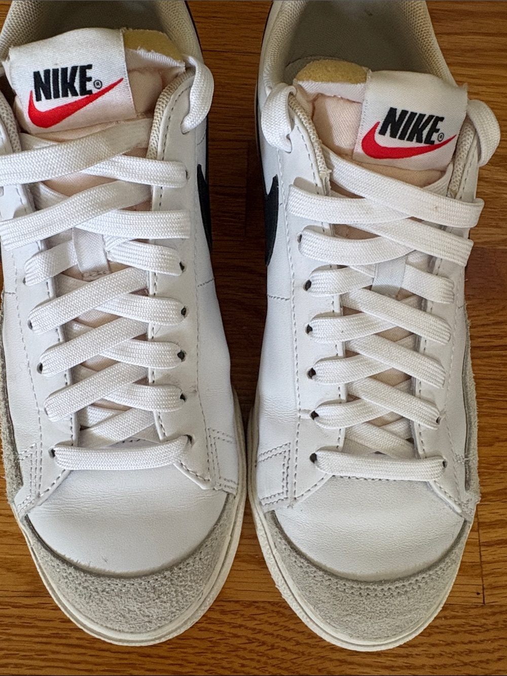 Nike Blazer Loe Cut White Platform Sneakers w Black Swoosh and Red Tongue Logo - Picture 3 of 14